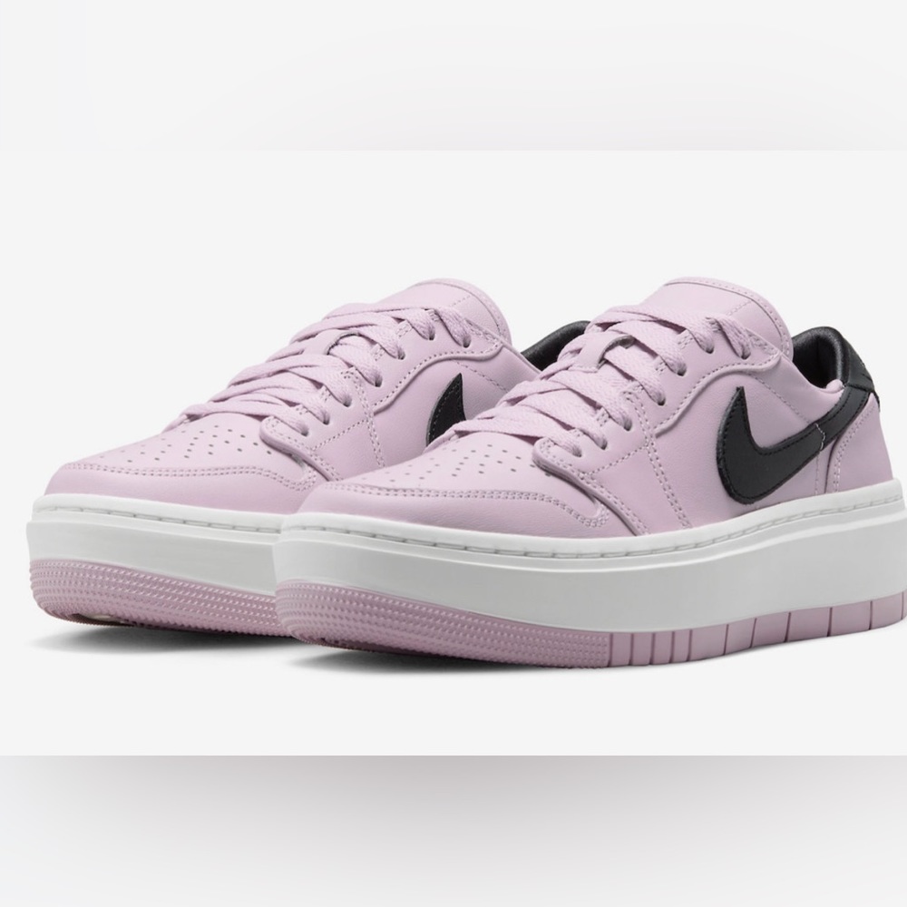 Nike Pink and Black Sneakers